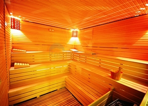 اطلالة بحر - شقة غرفة نوم وصالة ضمن مجمع خمس نجوم في الانيا  