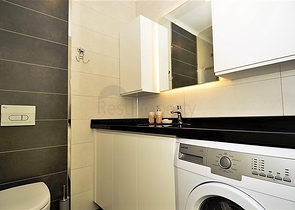 اطلالة بحر - شقة غرفة نوم وصالة ضمن مجمع خمس نجوم في الانيا  