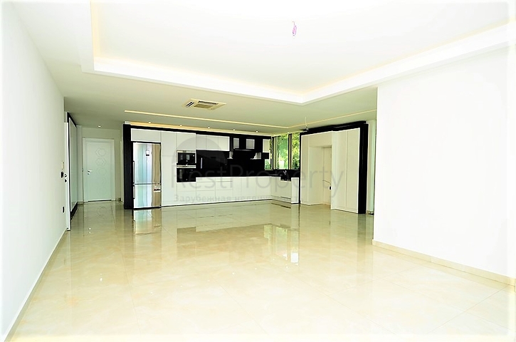 اطلالة بحر مباشرة - دوبلكس فاخرة لعشاق التميز - في الانيا 