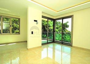 اطلالة بحر مباشرة - دوبلكس فاخرة لعشاق التميز - في الانيا 