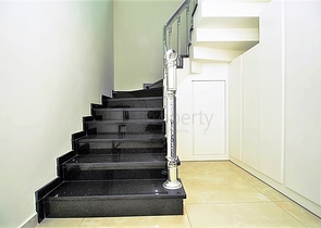 اطلالة بحر مباشرة - دوبلكس فاخرة لعشاق التميز - في الانيا 