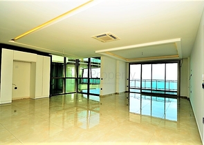 اطلالة بحر مباشرة - دوبلكس فاخرة لعشاق التميز - في الانيا 