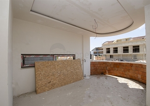 فلل 5 + 1 مع مسبح خاص في كونيالتي أنطاليا