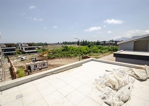 فلل 5 + 1 مع مسبح خاص في كونيالتي أنطاليا