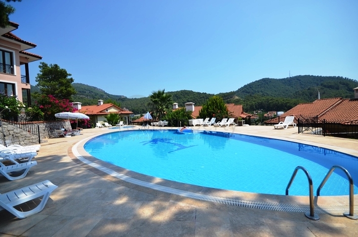 فيلات وشقق للبيع في فتحية 