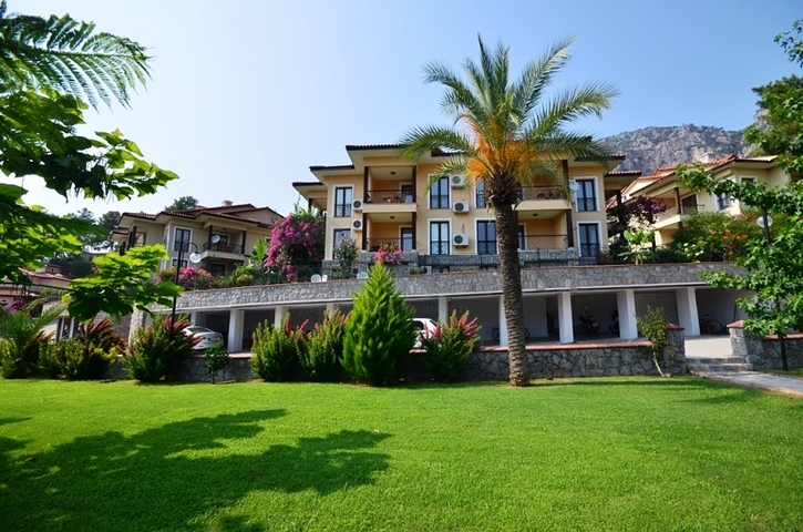 فيلات وشقق للبيع في فتحية 