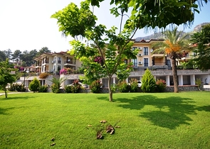 فيلات وشقق للبيع في فتحية 