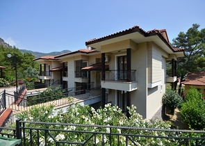 فيلات وشقق للبيع في فتحية 