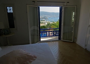 حصريا منزل مع إطلاله بحريه علي خليج بودروم