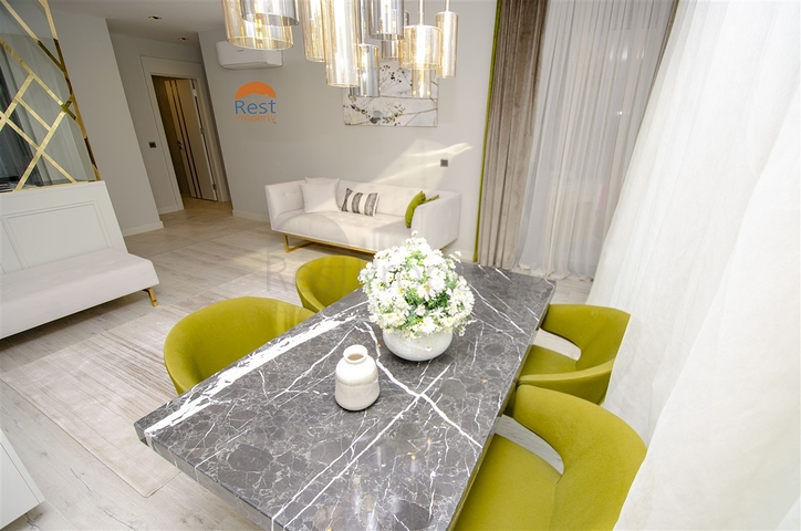 شقق 2 + 1 في مشروع جاهز في أونجالي أنطاليا