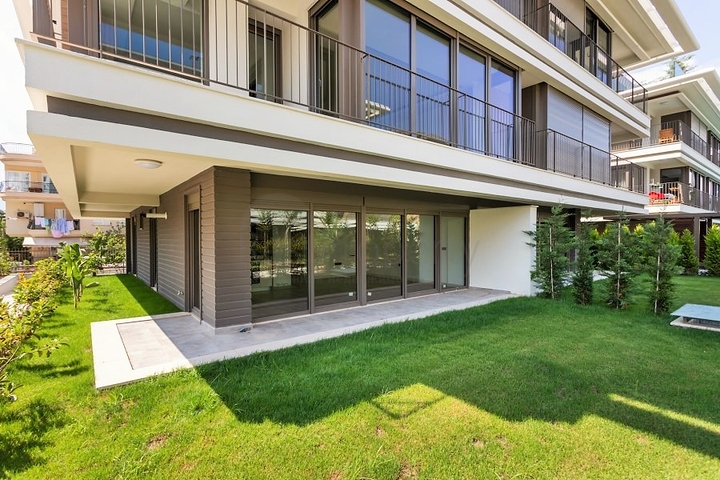 مشروع النخبة على ساحل البحر المتوسط في أنطاليا