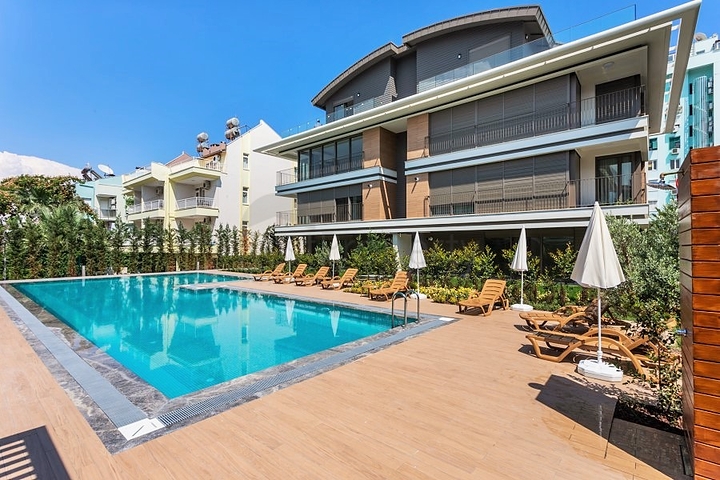 مشروع النخبة على ساحل البحر المتوسط في أنطاليا