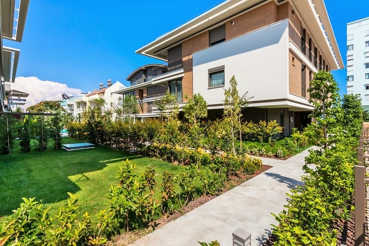 مشروع النخبة على ساحل البحر المتوسط في أنطاليا