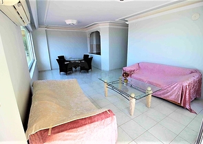 اول خط على البحر وبسعر مميز - شقة غرفتين وصالة في الانيا 