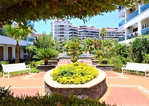 شقة مميزة في الانيا كاستل 