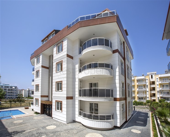 شقق بتصاميم مختلفة ضمن مجمع سكني حديث في افسلار / الانيا 