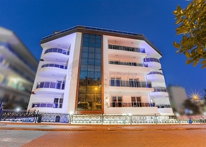 شقق بتصاميم مختلفة ضمن مجمع سكني حديث في افسلار / الانيا 