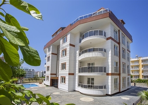 شقق بتصاميم مختلفة ضمن مجمع سكني حديث في افسلار / الانيا 