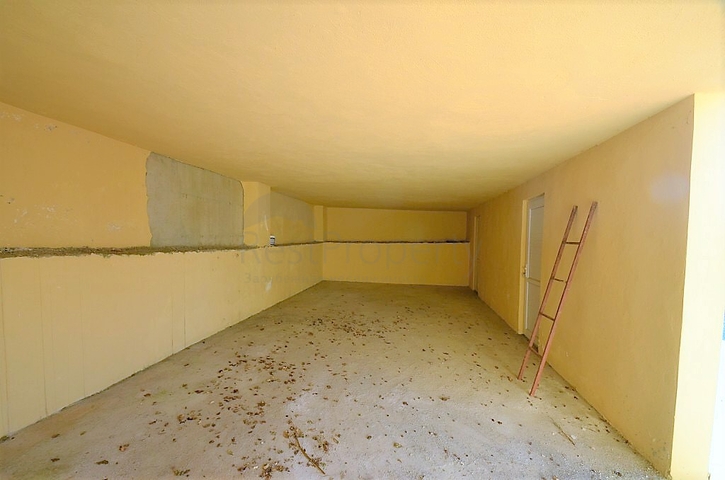 فيلا مستقلة مع مسبح خاص واطلالة بحر - الانيا 