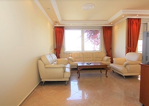 شقة بمساحة واسعة مؤثثة في الانيا / كاستل