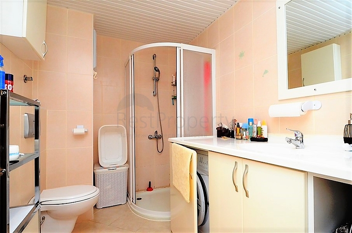 سعر منافس - غرفتين وصالة ضمن مجمع سكني في كوناكليه / الانيا 