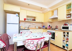 سعر منافس - غرفتين وصالة ضمن مجمع سكني في كوناكليه / الانيا 