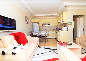 سعر منافس - غرفتين وصالة ضمن مجمع سكني في كوناكليه / الانيا 