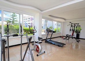 شقة بينتهاوس واسعة في الانيا / كاستل 