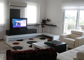 شقق مفروشة 2 + 1200 متر على البحر في كاميوفا كيمير