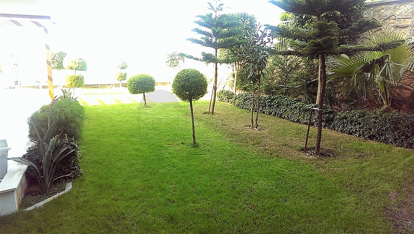 شة فاخرة مع حديقة واسعة - اطلالة بحر مباشرة في كوناكليه / الانيا 