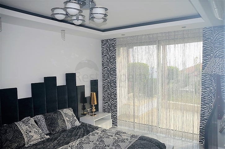 شة فاخرة مع حديقة واسعة - اطلالة بحر مباشرة في كوناكليه / الانيا 