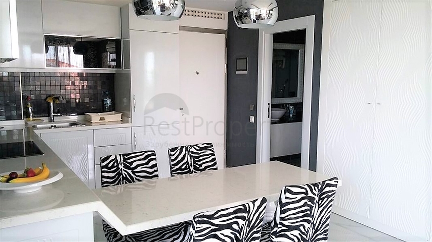 شة فاخرة مع حديقة واسعة - اطلالة بحر مباشرة في كوناكليه / الانيا 