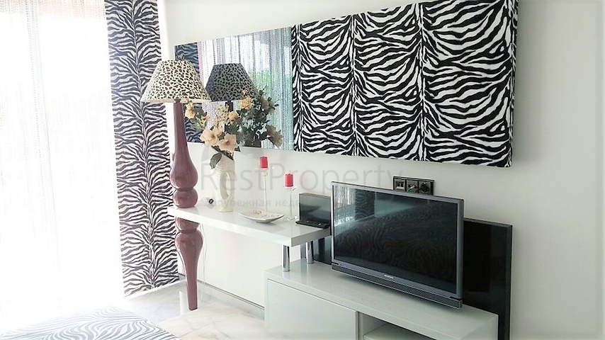 شة فاخرة مع حديقة واسعة - اطلالة بحر مباشرة في كوناكليه / الانيا 