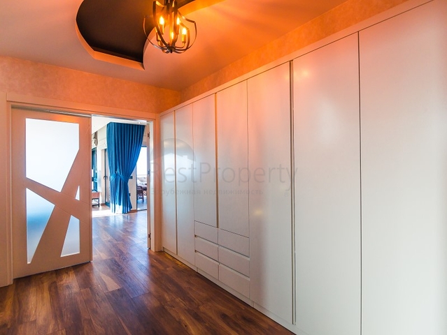 فيلات فاخرة في الانيا , كاستل باطلالات رائعة 