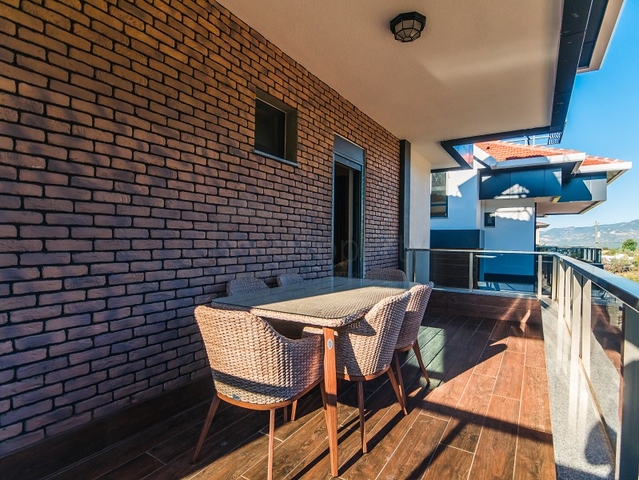 فيلات فاخرة في الانيا , كاستل باطلالات رائعة 