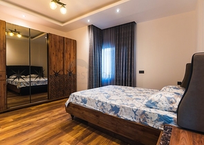 فيلات فاخرة في الانيا , كاستل باطلالات رائعة 