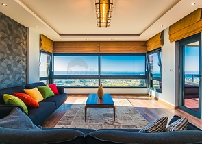 فيلات فاخرة في الانيا , كاستل باطلالات رائعة 