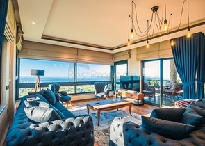 فيلات فاخرة في الانيا , كاستل باطلالات رائعة 