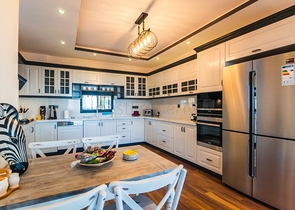 فيلات فاخرة في الانيا , كاستل باطلالات رائعة 