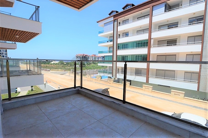 مجمع بأسعار جيدة في الانيا / كاستل 