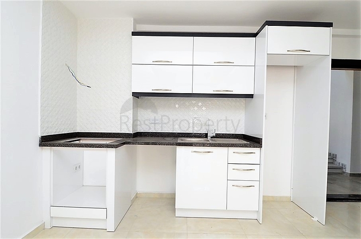 مجمع بأسعار جيدة في الانيا / كاستل 