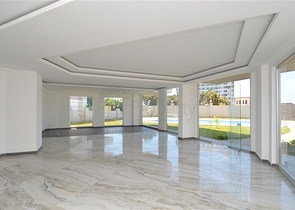 مجمع بأسعار جيدة في الانيا / كاستل 