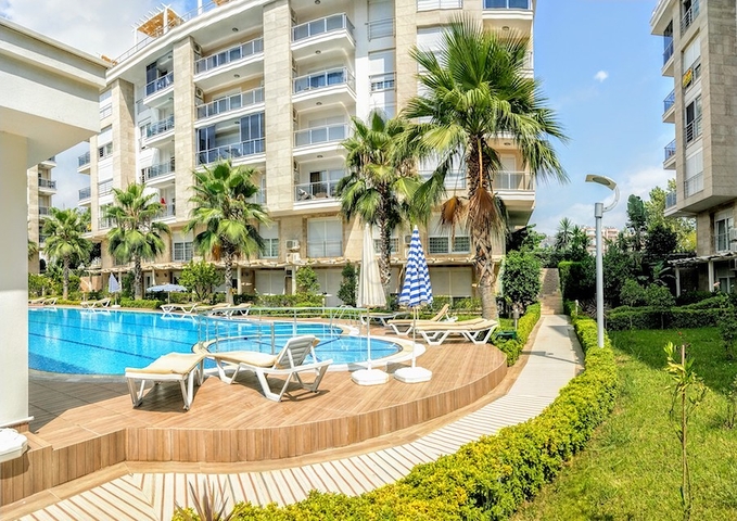 شقة 1 + 1 مفروشة في مجمع في ليمان كونيالتي