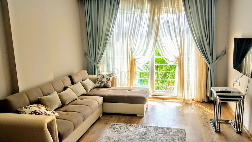 شقة 1 + 1 مفروشة في مجمع في ليمان كونيالتي