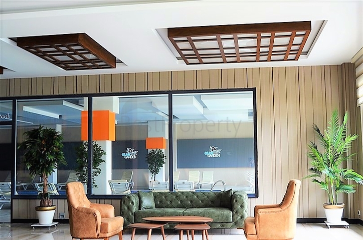 شقة فسيحة بغرفة نوم واحدة في مجمع جديد