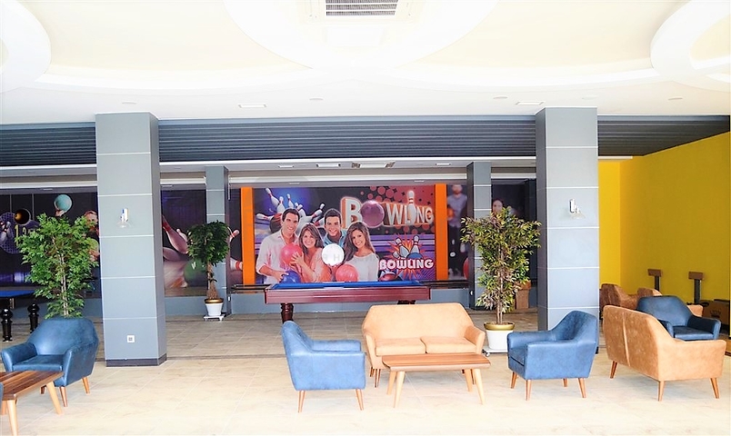 شقة فسيحة بغرفة نوم واحدة في مجمع جديد