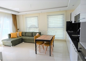 شقة فسيحة بغرفة نوم واحدة في مجمع جديد