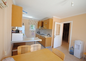 فيلا مع بركة سباحة خاصة للبيع في كيمير 