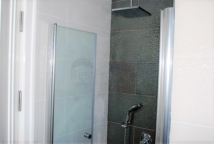 شقة غرفة نوم وصالة في الانيا / كاستيل