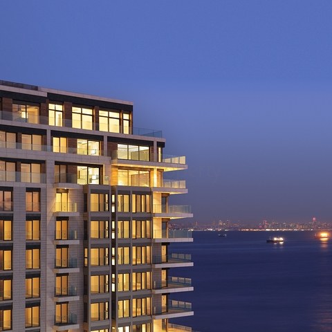 مشروع الفخامة في وسط إسطنبول مع اطلالة بحرية كاملة